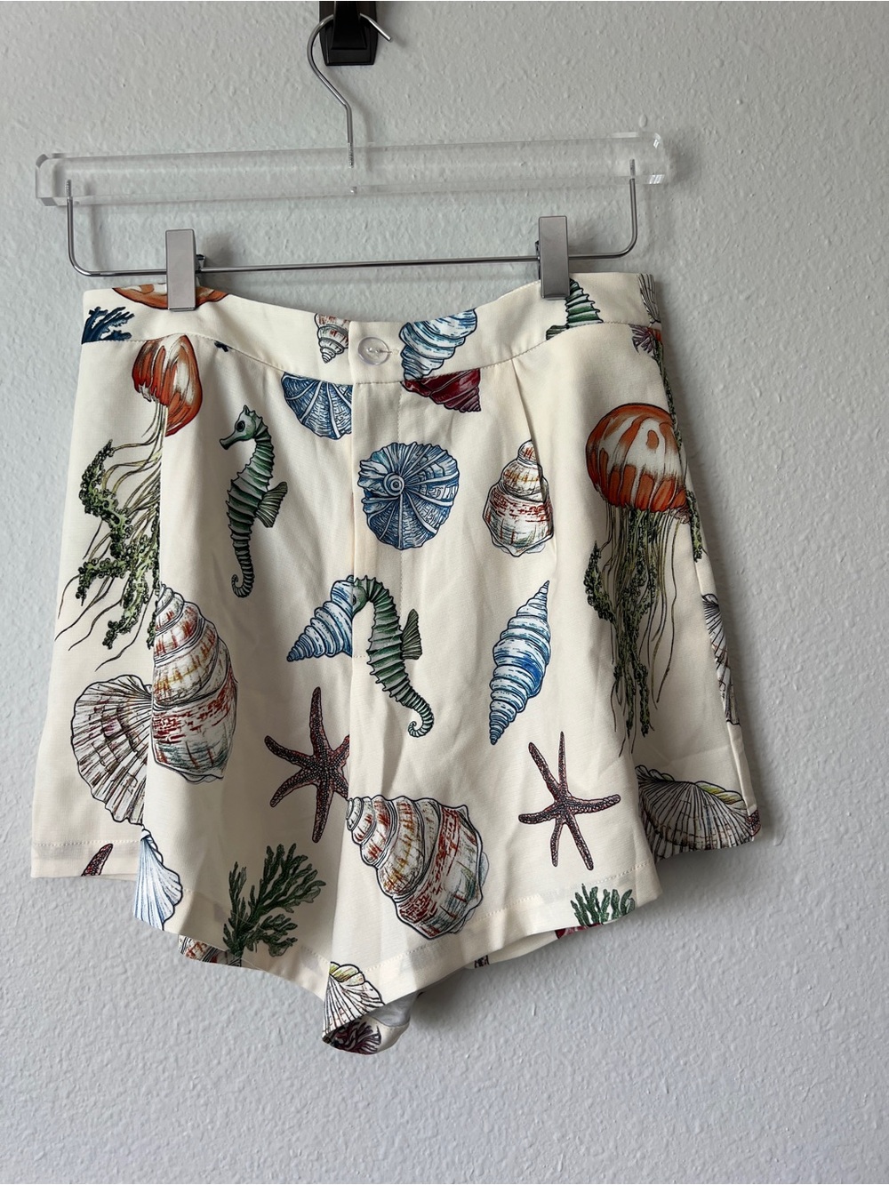 Commense Seashell Print Sleeveless Top and Shorts  Set  Cream Base - Picture 6 of 7